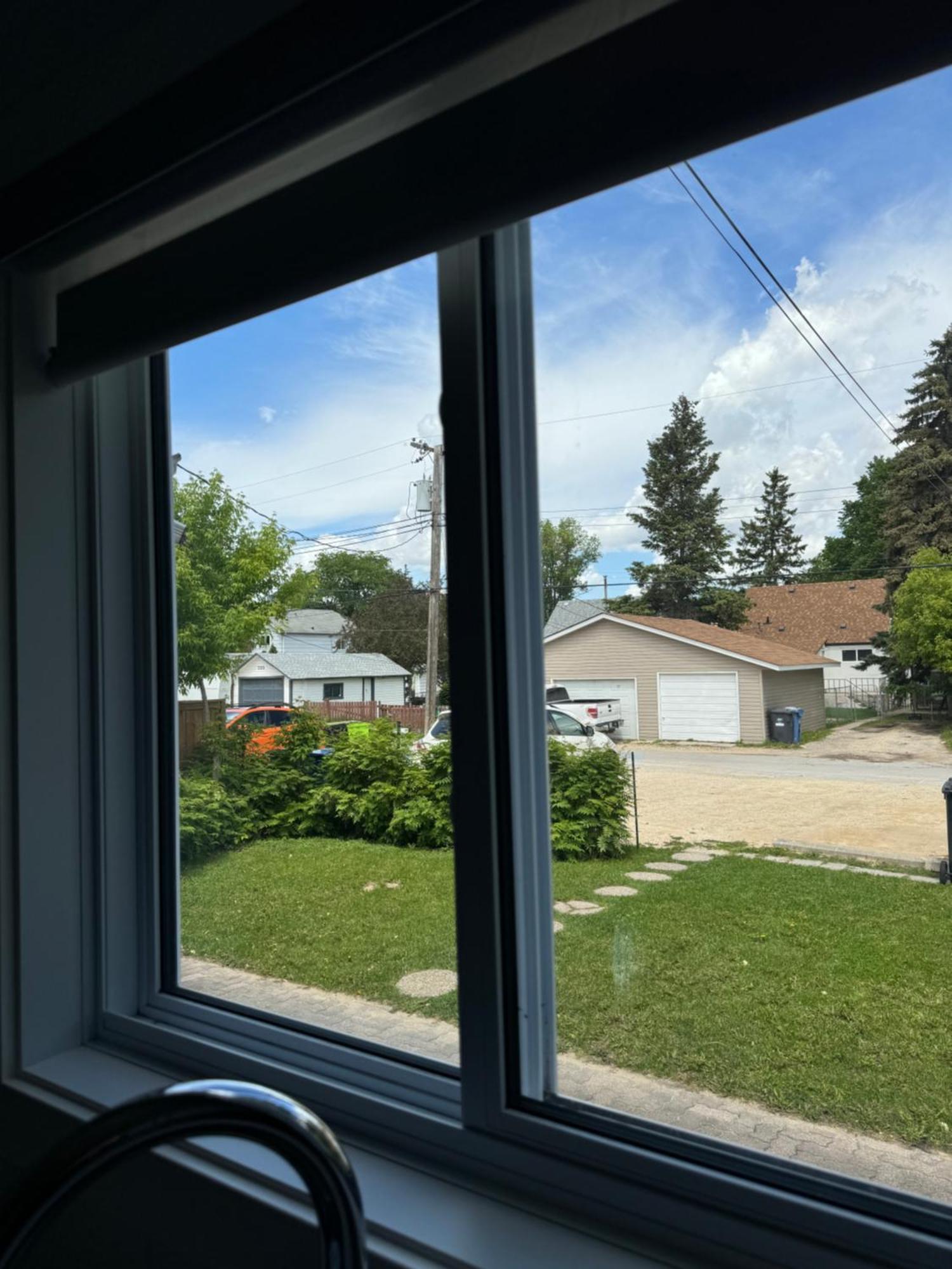 Walking Distance To St Boniface, Easy Parking Winnipeg Exterior foto