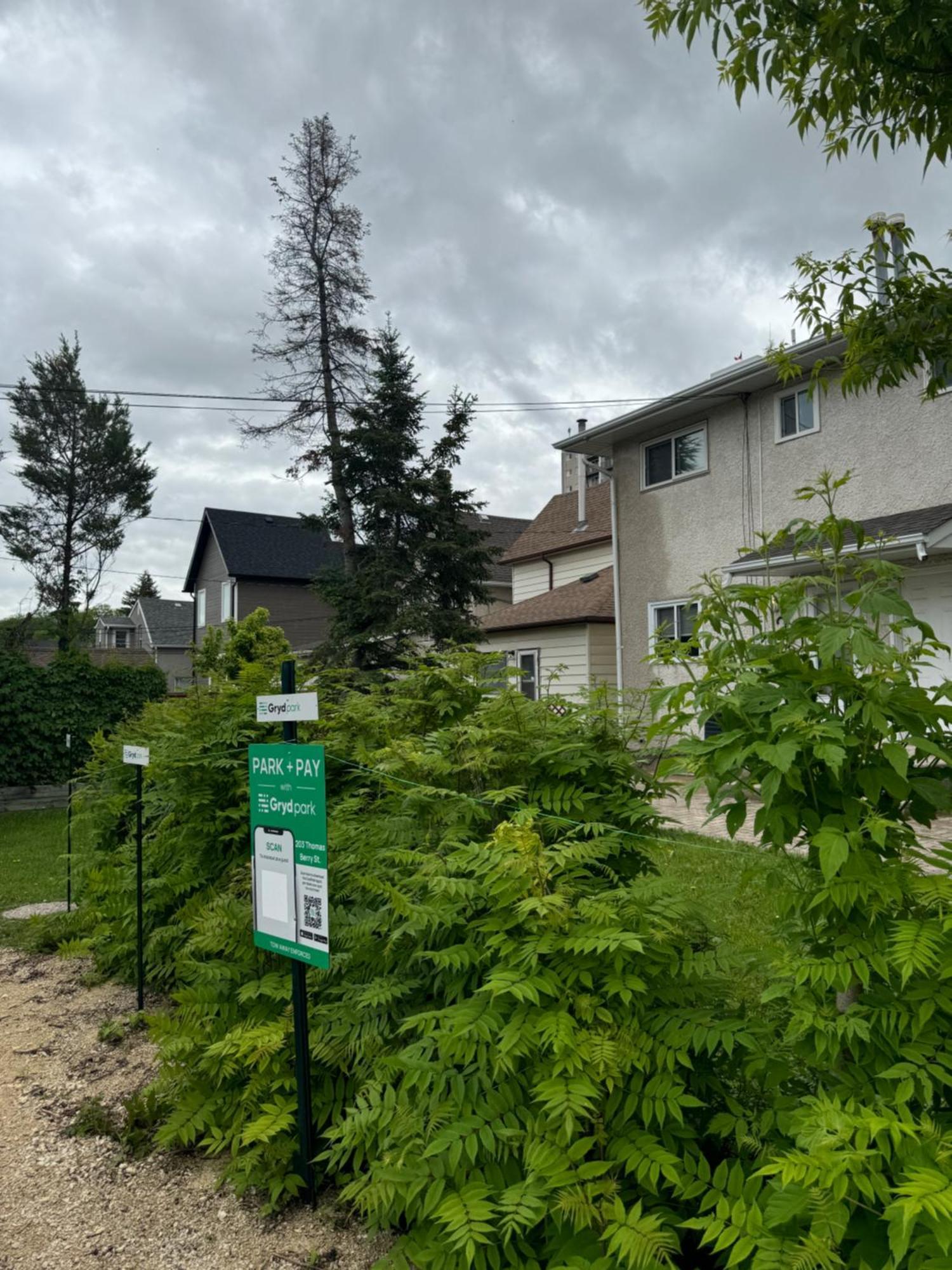 Walking Distance To St Boniface, Easy Parking Winnipeg Exterior foto